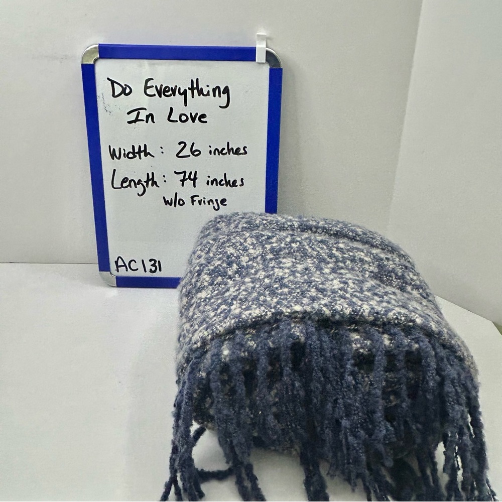 Do Everything In Love Chunky Knit Blue & White Long Line Fringe Scarf w/ Pockets - Picture 7 of 7